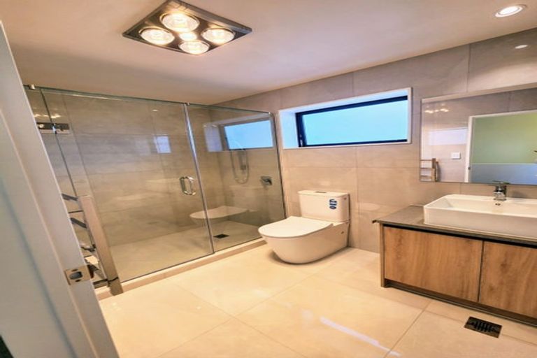 Photo of property in 3/14 Clendon Place, Manurewa, Auckland, 2102