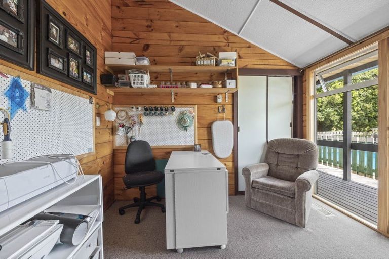 Photo of property in 15 Fairbank Avenue, Stratford, 4332