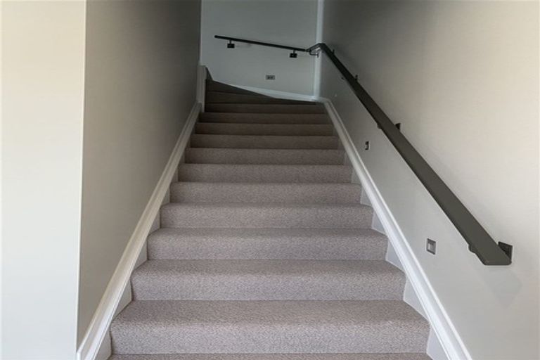 Photo of property in 24 Te Rito Road, Hobsonville, Auckland, 0616