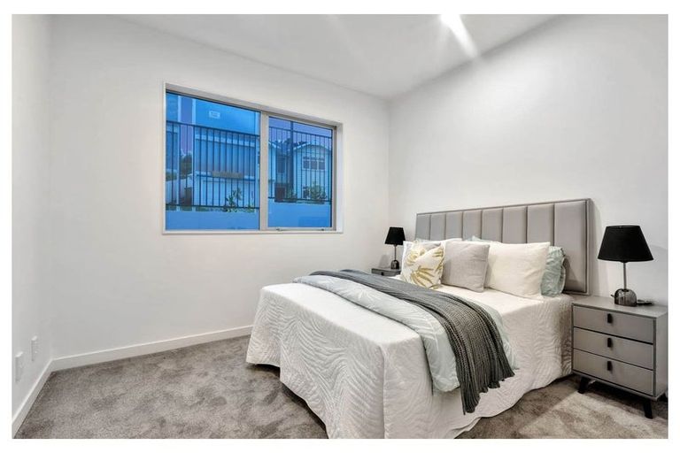 Photo of property in 83 Pacific Heights Road, Orewa, 0931