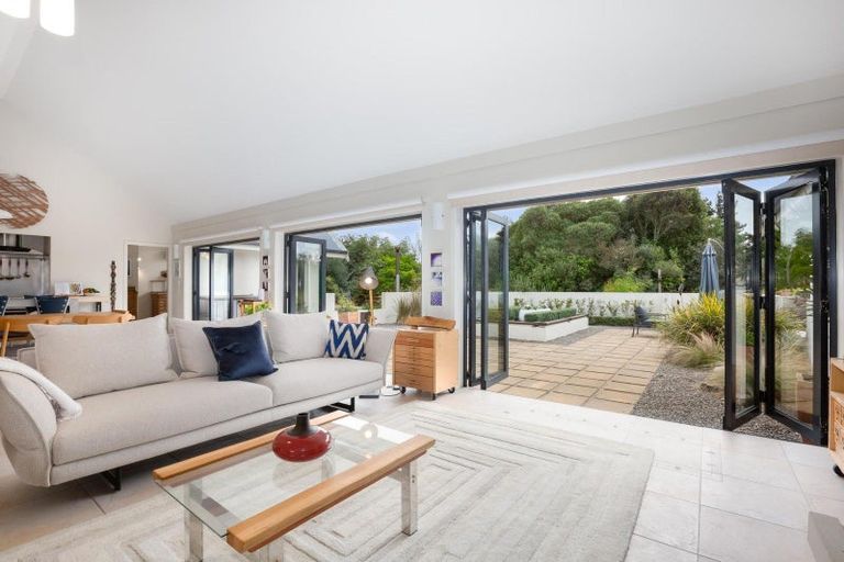 Photo of property in 90 Peka Peka Road, Peka Peka, Waikanae, 5391