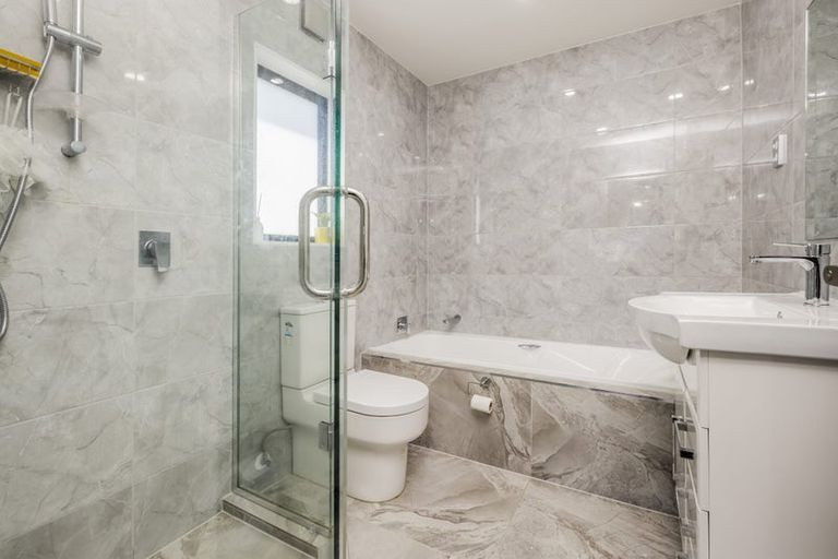 Photo of property in 13b Trimmer Terrace, Papatoetoe, Auckland, 2025