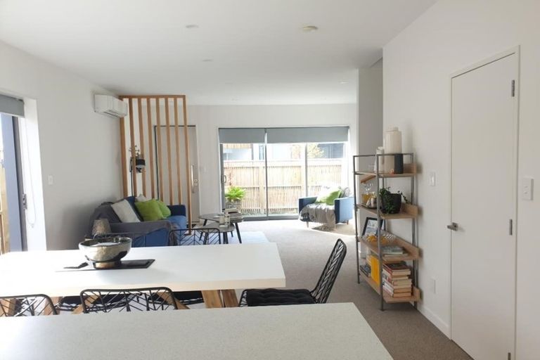 Photo of property in 7u8 Handyside Street, Tawa, Wellington, 5028