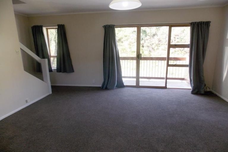 Photo of property in 1a Southern Cross Crescent, Island Bay, Wellington, 6023