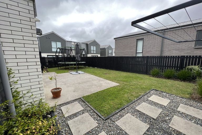 Photo of property in 13 Tarakoi Road, Hobsonville, Auckland, 0616