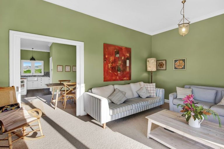 Photo of property in 47 Sandown Road, Te Horo Beach, Otaki, 5581