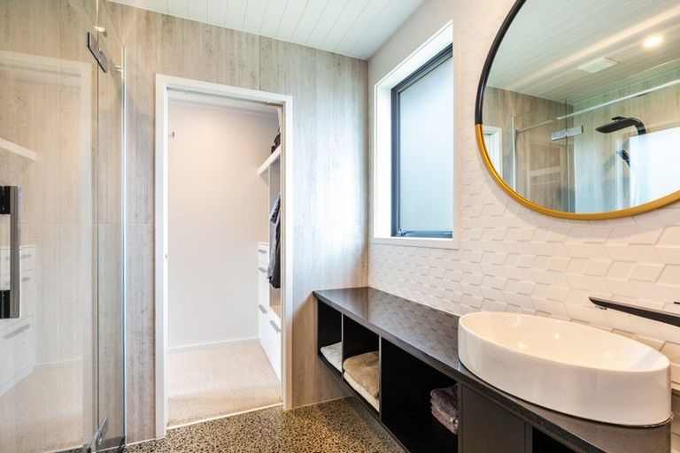Photo of property in 127 Victory Drive, Wharewaka, Taupo, 3330