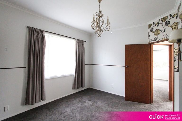 Photo of property in 142 Gladstone Road North, Mosgiel, 9024