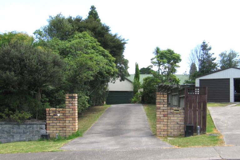 Photo of property in 1/39 Gatman Street, Birkdale, Auckland, 0626