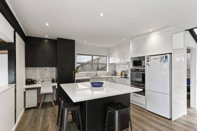 Photo of property in 1 Akautangi Way, Hataitai, Wellington, 6021