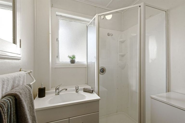 Photo of property in 53 Flay Crescent, Burnside, Christchurch, 8053