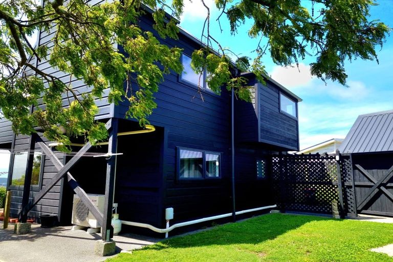 Photo of property in 10 Virginia Grove, Brooklyn, Wellington, 6021