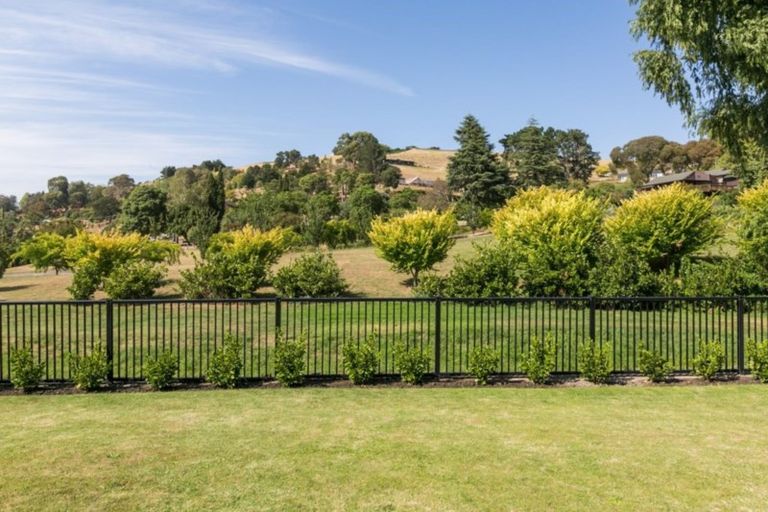 Photo of property in 72 Kent Terrace, Taradale, Napier, 4112