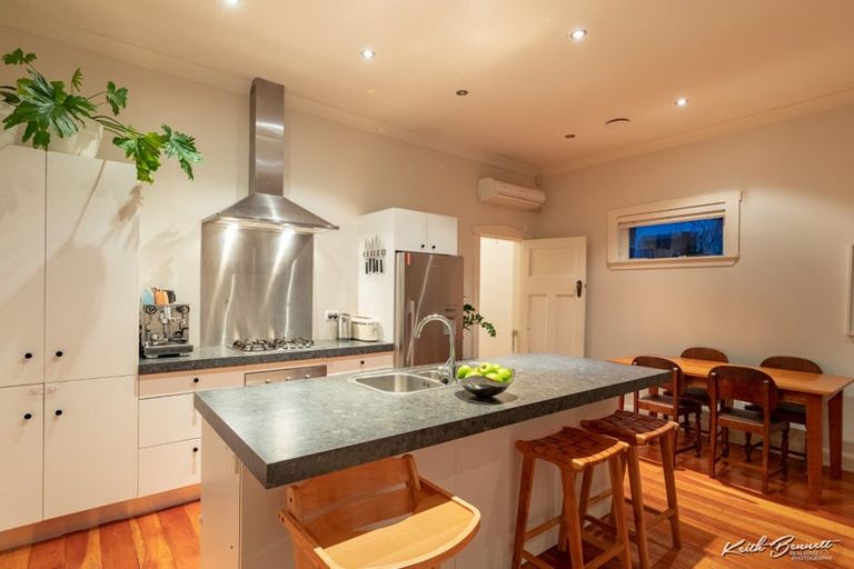 Photo of property in 99a Freyberg Street, Lyall Bay, Wellington, 6022