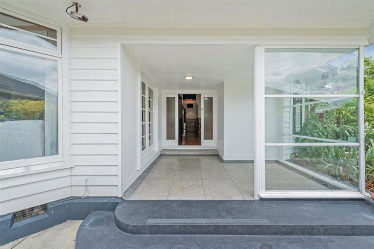 Photo of property in 8 Philpotts Road, Mairehau, Christchurch, 8052