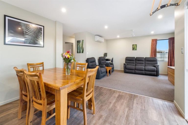 Photo of property in 2 Colebrook Drive, Rolleston, 7614