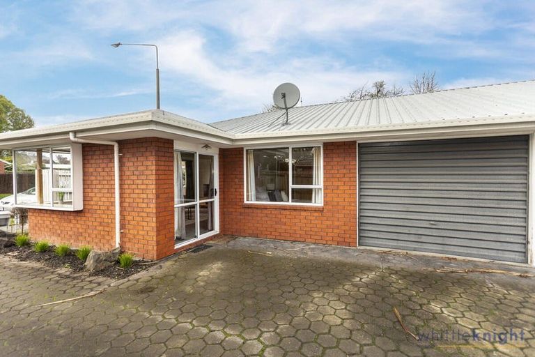 Photo of property in 97 Mandeville Street, Riccarton, Christchurch, 8011