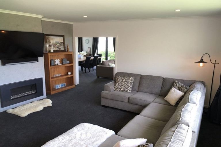 Photo of property in 2b Kaniera Terrace, Cambridge, 3434