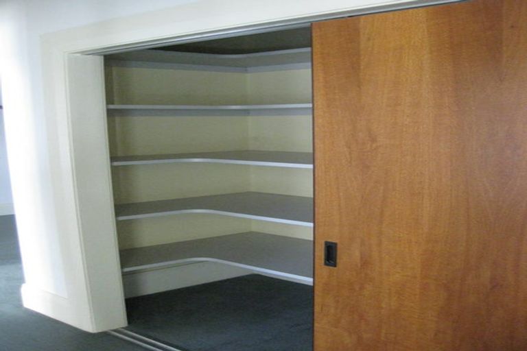 Photo of property in Dominion Apartments, 27/80u Victoria Street, Wellington Central, Wellington, 6011