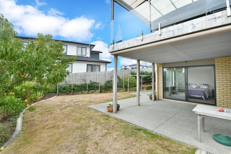Photo of property in 7 Spyglass Street, Red Beach, 0932