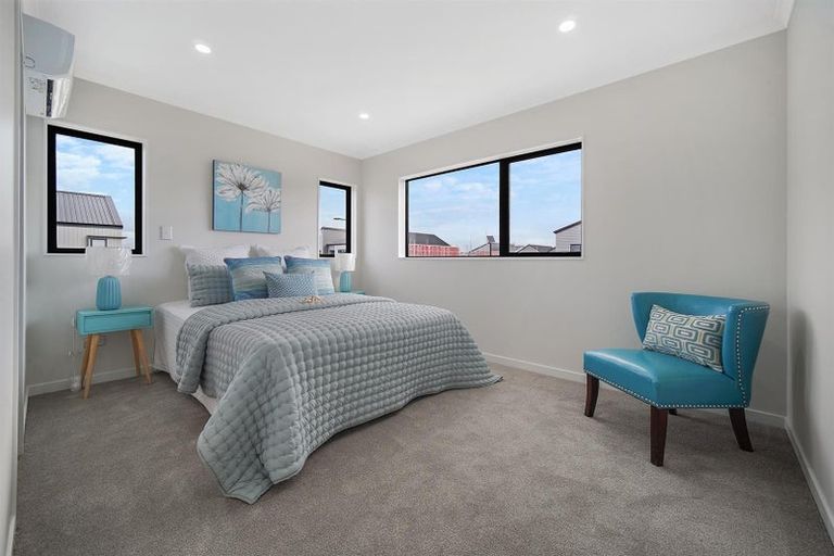 Photo of property in 28 Kairakau Street, Papakura, 2110