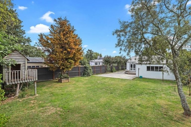 Photo of property in 2 Makomako Street, Frankton, Hamilton, 3204