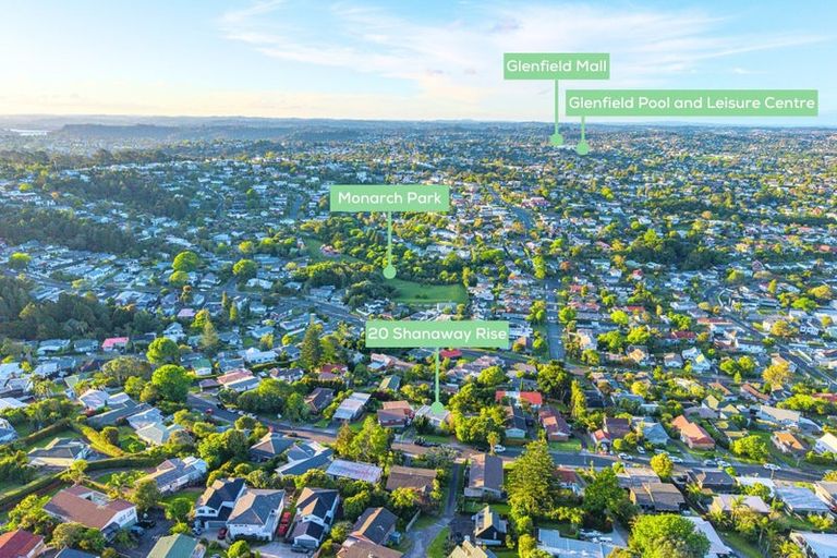 Photo of property in 20 Shanaway Rise, Hillcrest, Auckland, 0627