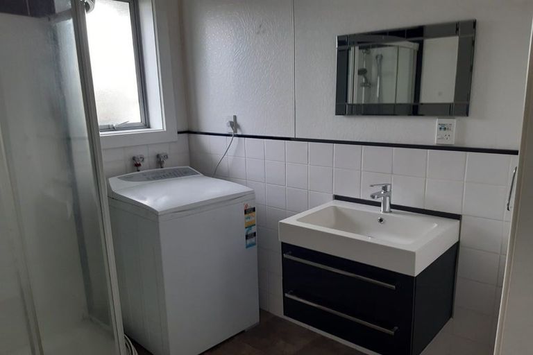 Photo of property in 4/24 Seymour Street, Hornby, Christchurch, 8042