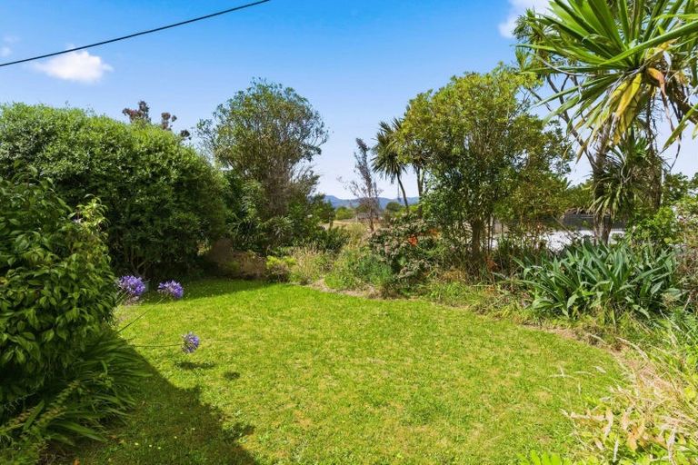 Photo of property in 75 Liverpool Street, Levin, 5510