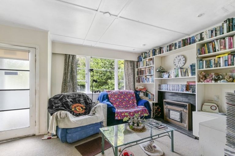 Photo of property in 61 Hair Street, Wainuiomata, Lower Hutt, 5014