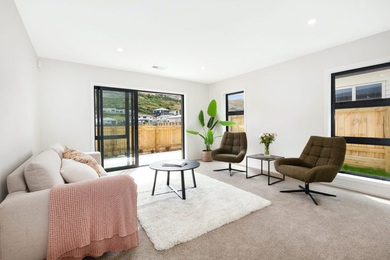 Photo of property in 60 Rochdale Drive, Churton Park, Wellington, 6037
