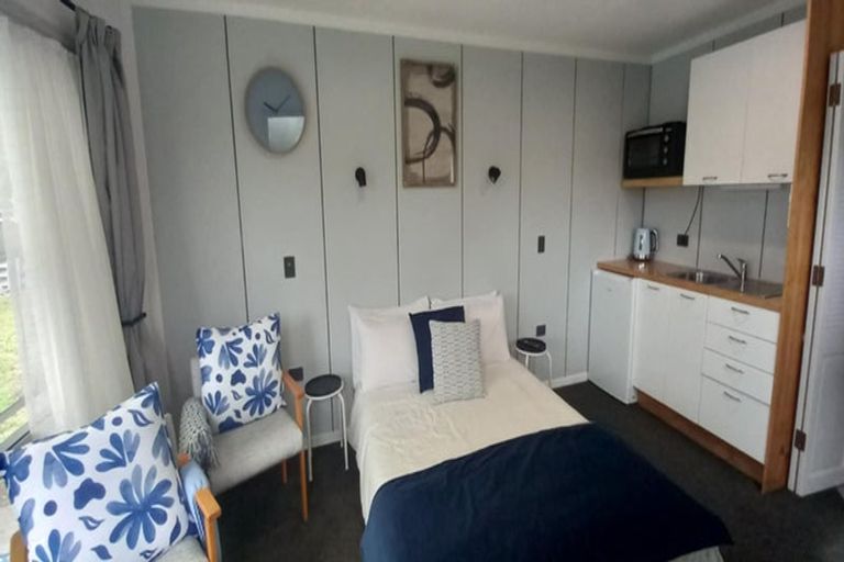 Photo of property in 21 Kotare Street, Hilltop, Taupo, 3330