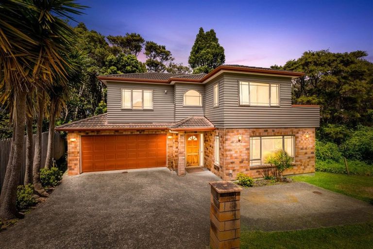 Photo of property in 77c Colwill Road, Massey, Auckland, 0614