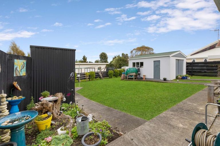 Photo of property in 13 Russell Street, Marton, 4710