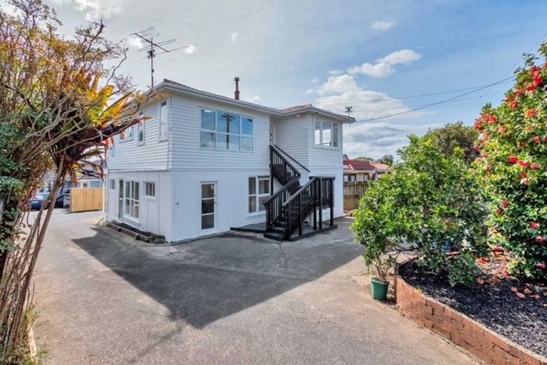 Photo of property in 57 Metcalfe Road, Ranui, Auckland, 0612