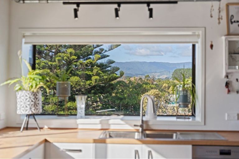 Photo of property in 14 Koromiko Street, Otaki Beach, Otaki, 5512