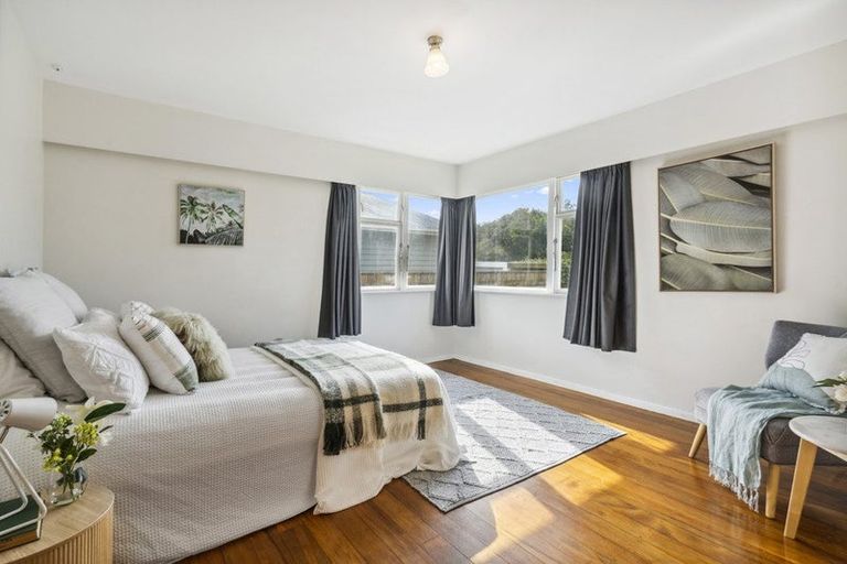 Photo of property in 16a Tirangi Road, Rongotai, Wellington, 6022