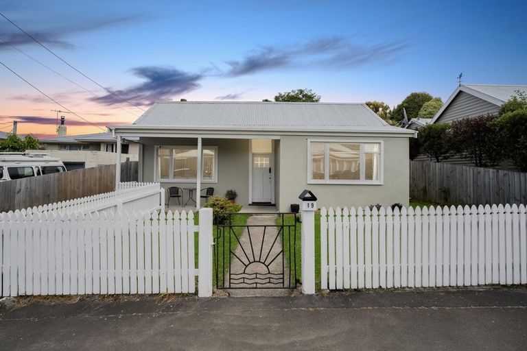 Photo of property in 19 Hall Road, Sawyers Bay, Port Chalmers, 9023