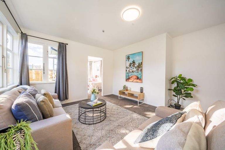Photo of property in 25 Poole Street, Taita, Lower Hutt, 5011