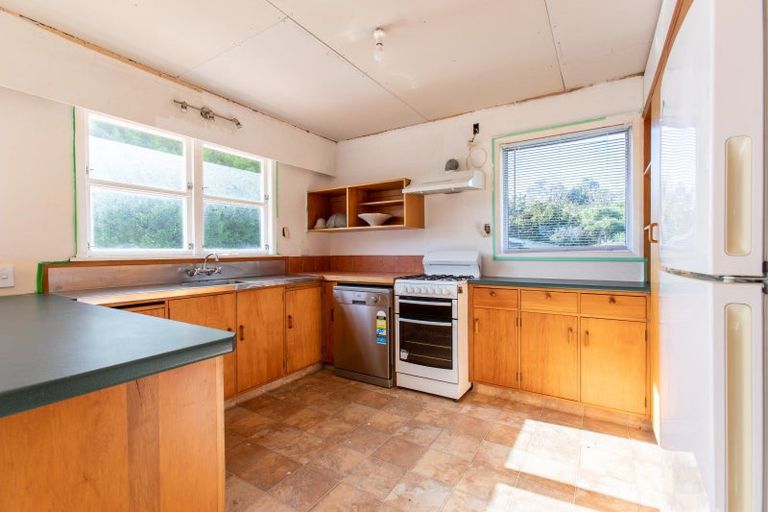 Photo of property in 82 Guy Street, Dannevirke, 4930