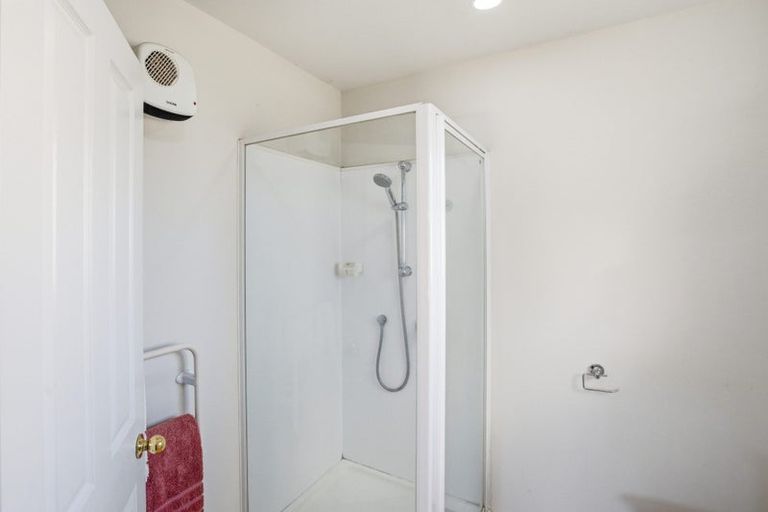 Photo of property in 51 Parade Court, Addington, Christchurch, 8024