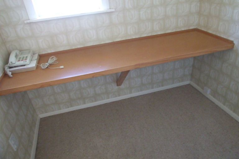 Photo of property in 4 Galway Avenue, Hokowhitu, Palmerston North, 4410