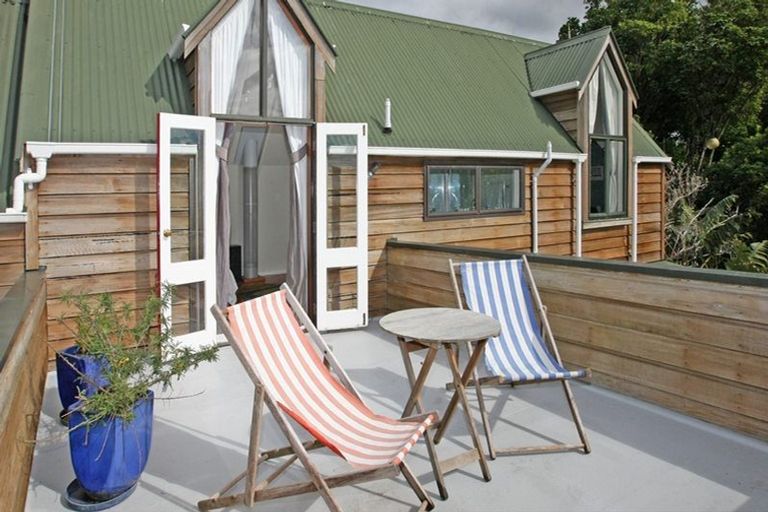 Photo of property in 19 Hereford Street, Wilton, Wellington, 6012