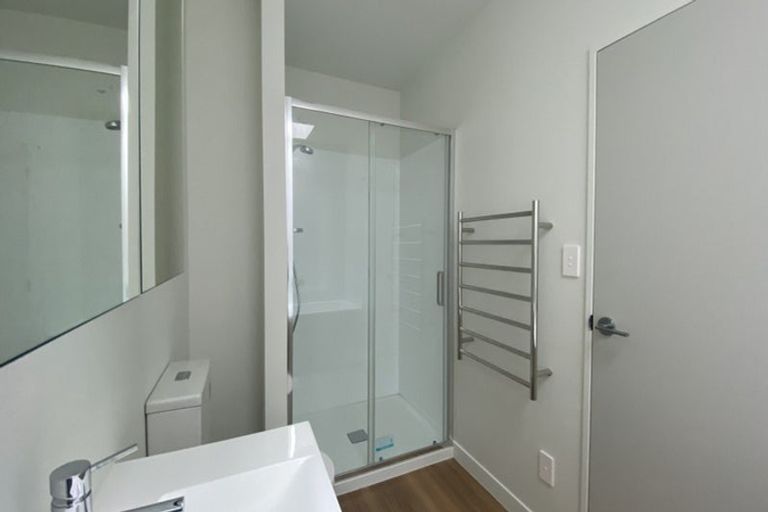 Photo of property in 6/2 Moor Avenue, Te Atatu Peninsula, Auckland, 0610