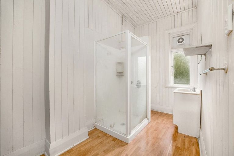Photo of property in 372 South Road, Caversham, Dunedin, 9012