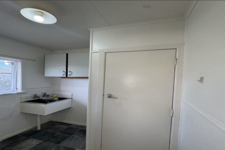 Photo of property in 74 Bremworth Avenue, Dinsdale, Hamilton, 3204