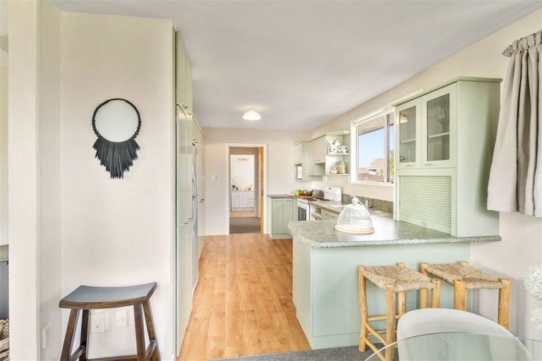 Photo of property in 33 Northfield Road, Casebrook, Christchurch, 8051