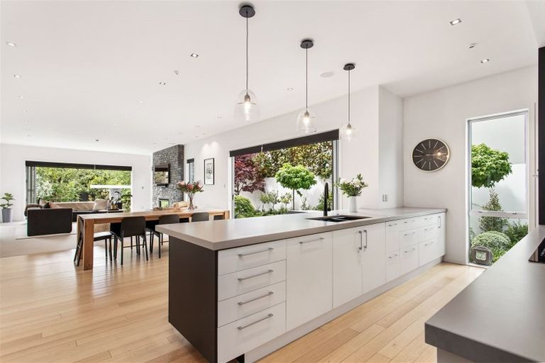 Photo of property in 45a Waiwetu Street, Burnside, Christchurch, 8053