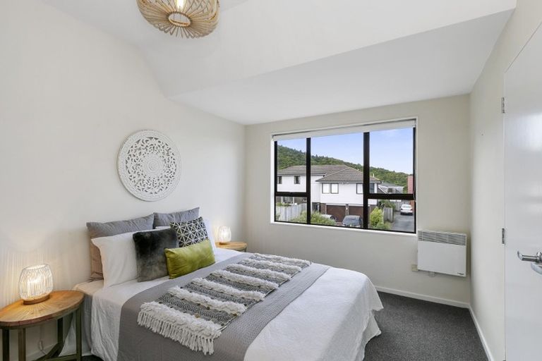 Photo of property in 45a Satara Crescent, Khandallah, Wellington, 6035