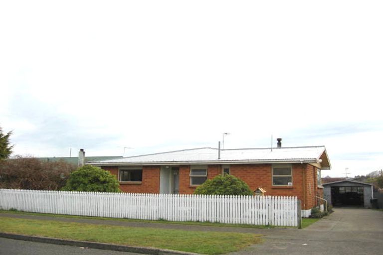 Photo of property in 10 Roy Street, Strathern, Invercargill, 9812